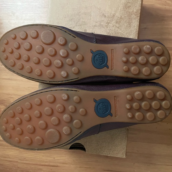 BORN Women’s Dinah Classic Dark Blue Leather Penny Loafers Size 6 | EUC - Picture 4 of 6